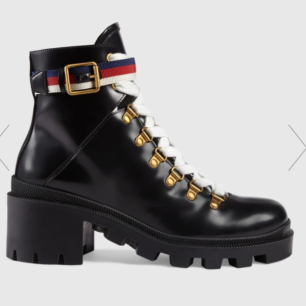 GUCCI Leather ankle boot with Sylvie Web
